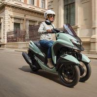 Yamaha Tricity 2025 Meluncur, Skutik Tiga Roda Bergaya Nmax