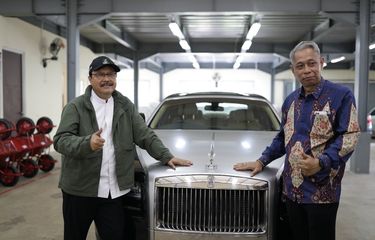 Kemensos Lelang Rolls-Royce, Harga Awal Rp 1,7 M